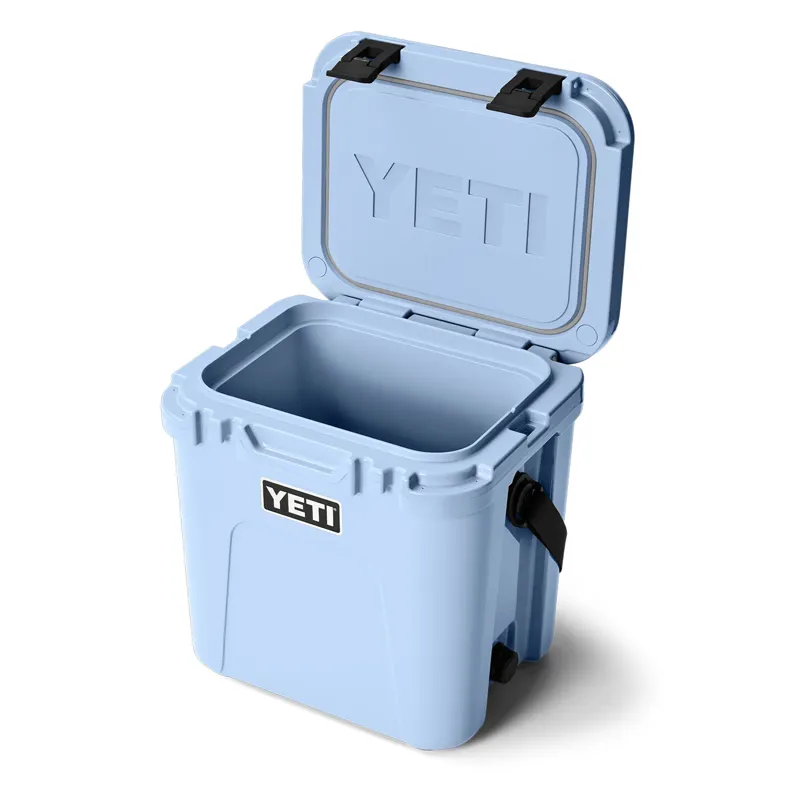 Yeti Roadie 24 Cooler in Big Sky Blue-2