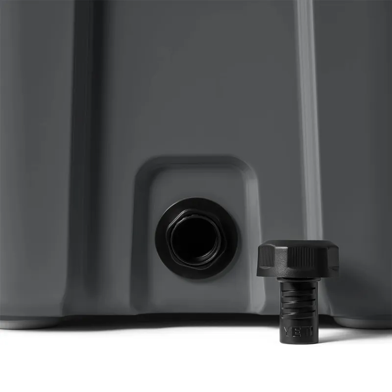 Yeti Roadie 24 Cooler in Charcoal-7