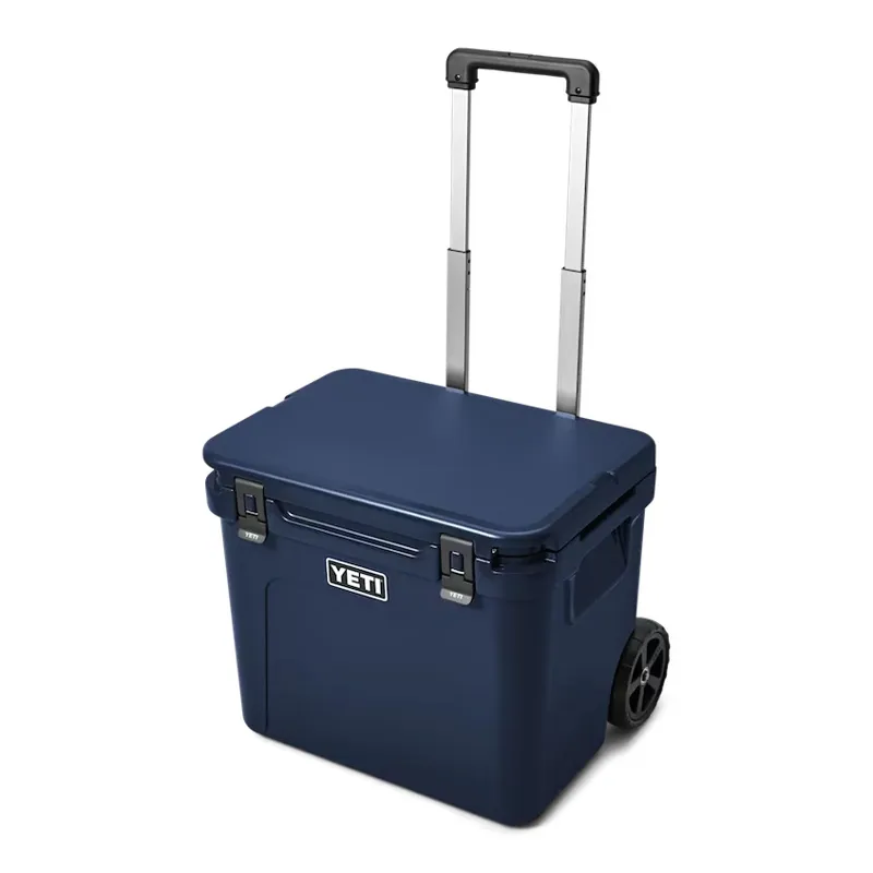 Yeti Roadie 60 Wheeled Cooler in Navy