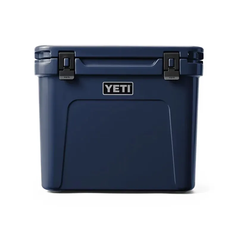 Yeti Roadie 60 Wheeled Cooler in Navy-4