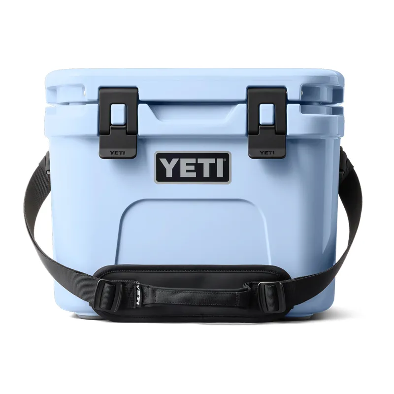 Yeti Roadie 15 Cooler in Big Sky Blue