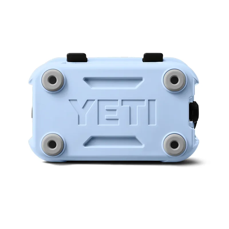 Yeti Roadie 15 Cooler in Big Sky Blue-6