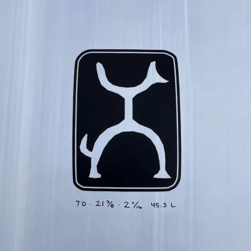 Firewire Thunderbolt Seaside and Beyond 7ft 00 Surfboard - Futures-2