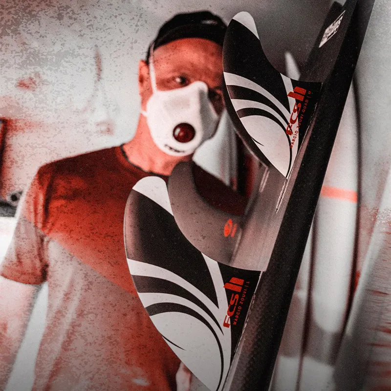 FCS II Sharpeye PC Carbon Tri-Quad Fin Set in Black-White-2