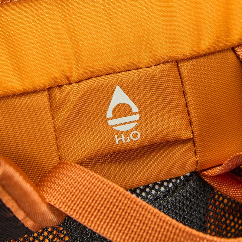 Passenger Trailscape Backpack 24L in Sunrise Orange-4