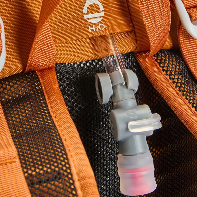 Passenger Trailscape Backpack 24L in Sunrise Orange-7