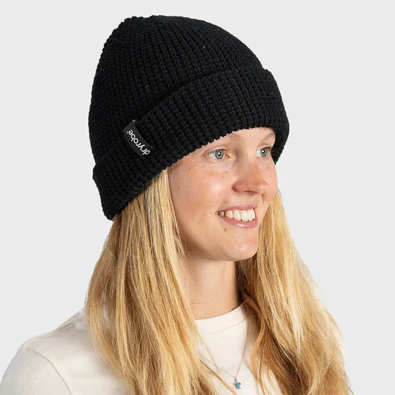 Dryrobe Waffle Beanie in Black-2