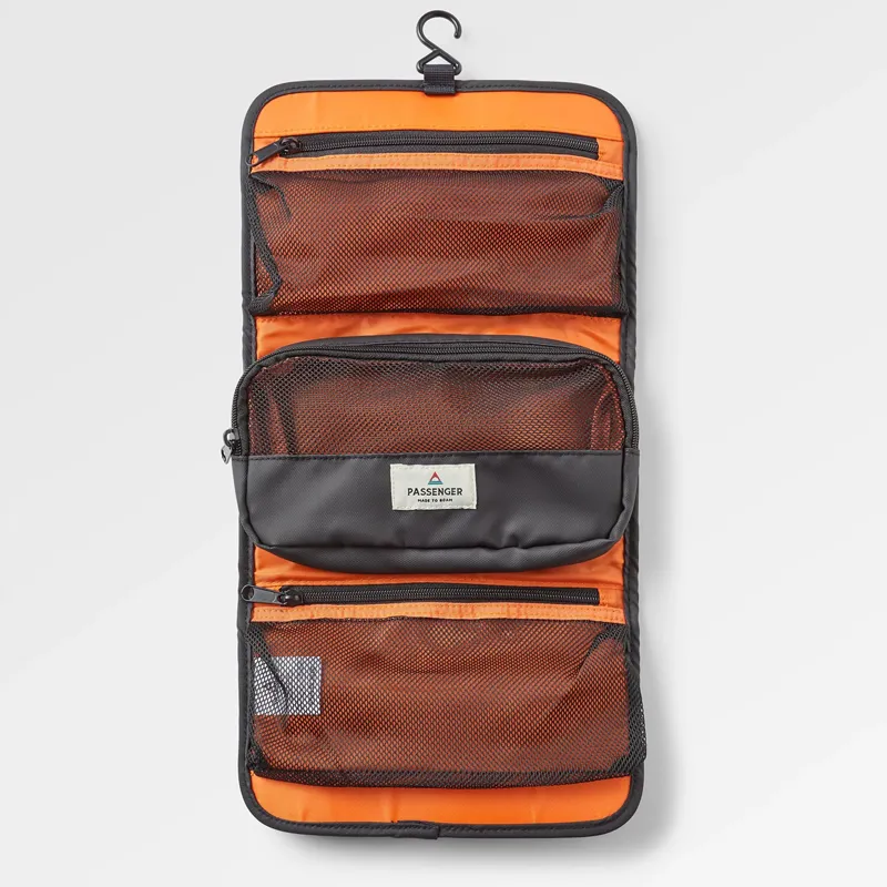 Passenger Drop Recycled Wash Kit in Black-4