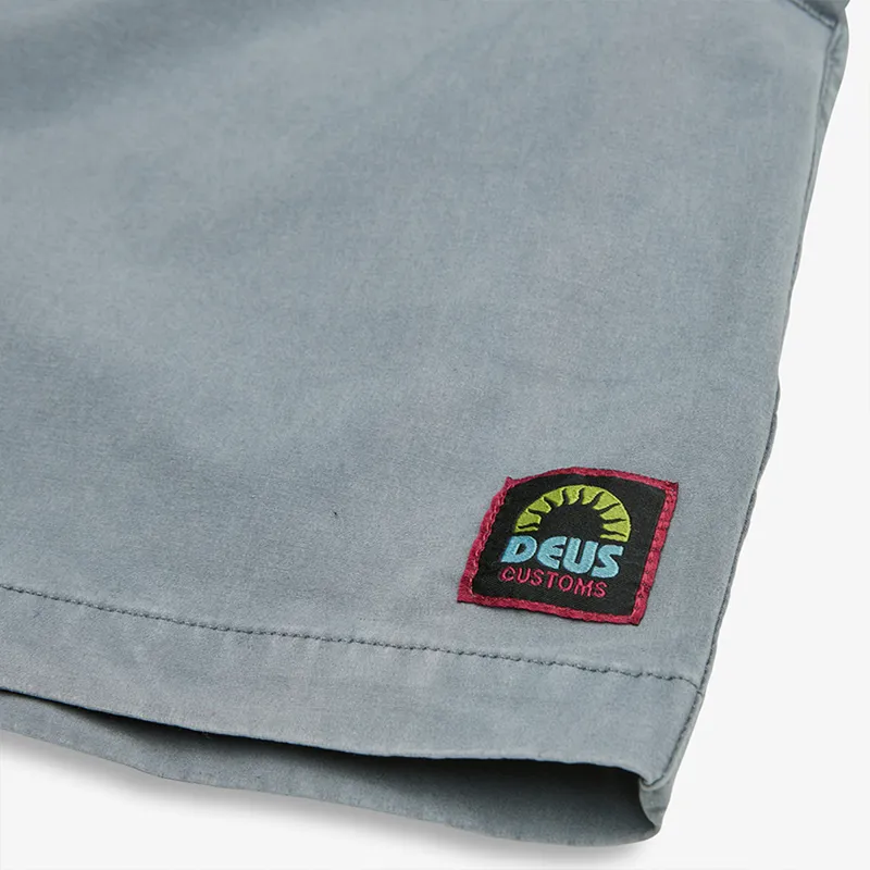 Deus Ex Machina Sandbar Acid Short in Light Grey-2