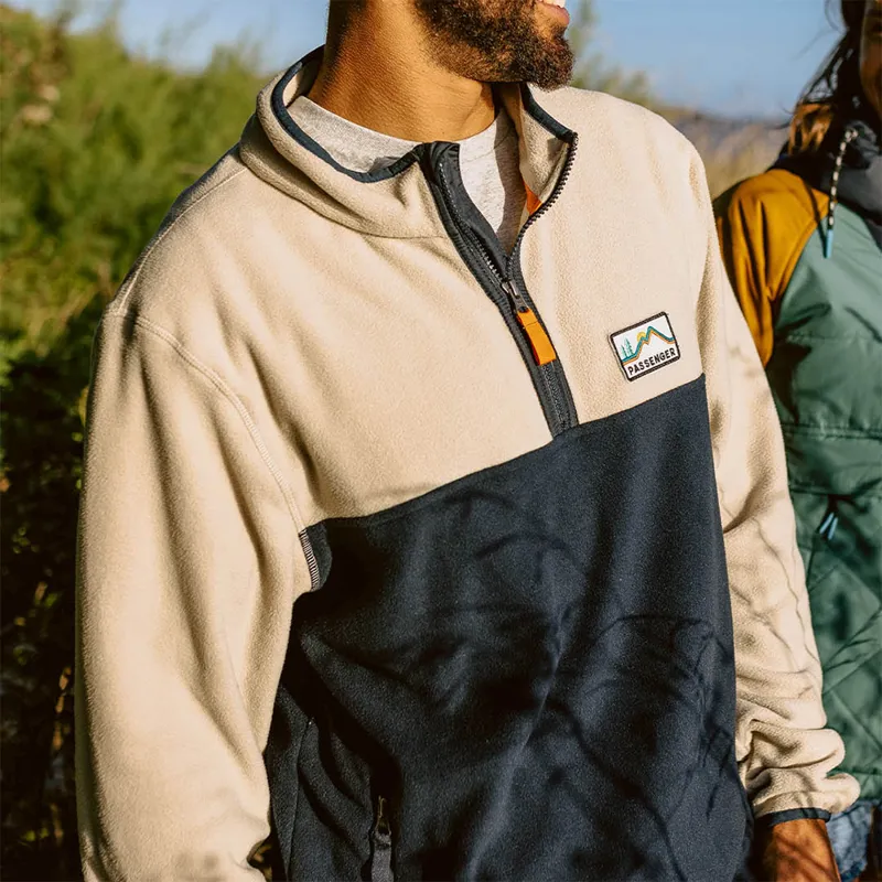 Passenger Set Off Recycled Polar 1/4 Zip Fleece in Oatmeal-4