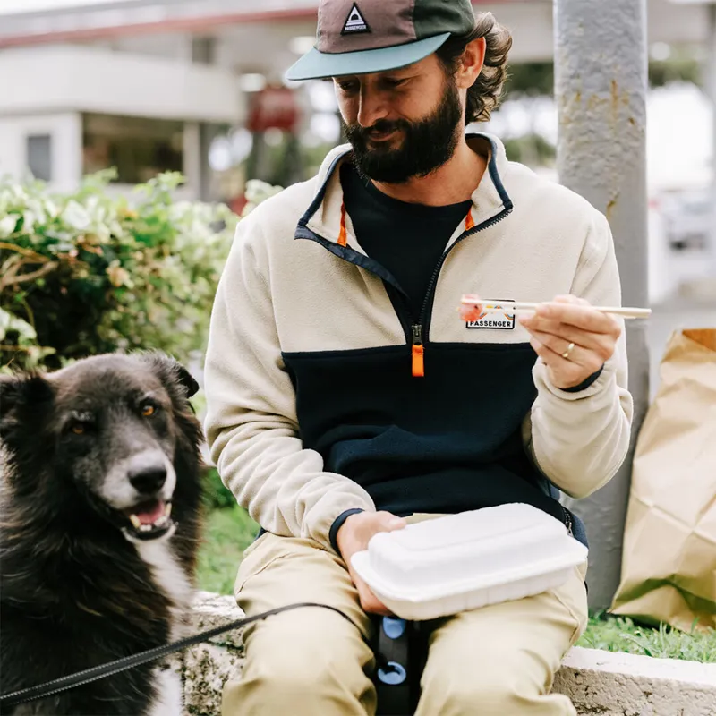 Passenger Set Off Recycled Polar 1/4 Zip Fleece in Oatmeal-5