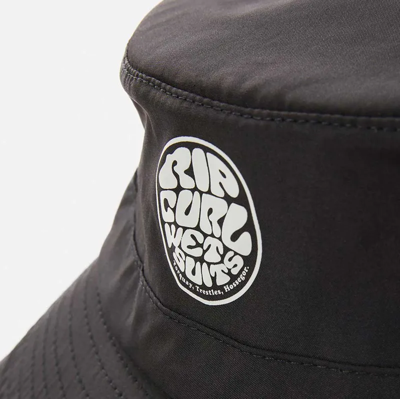 Rip Curl Surf Series Bucket Hat in Black-4