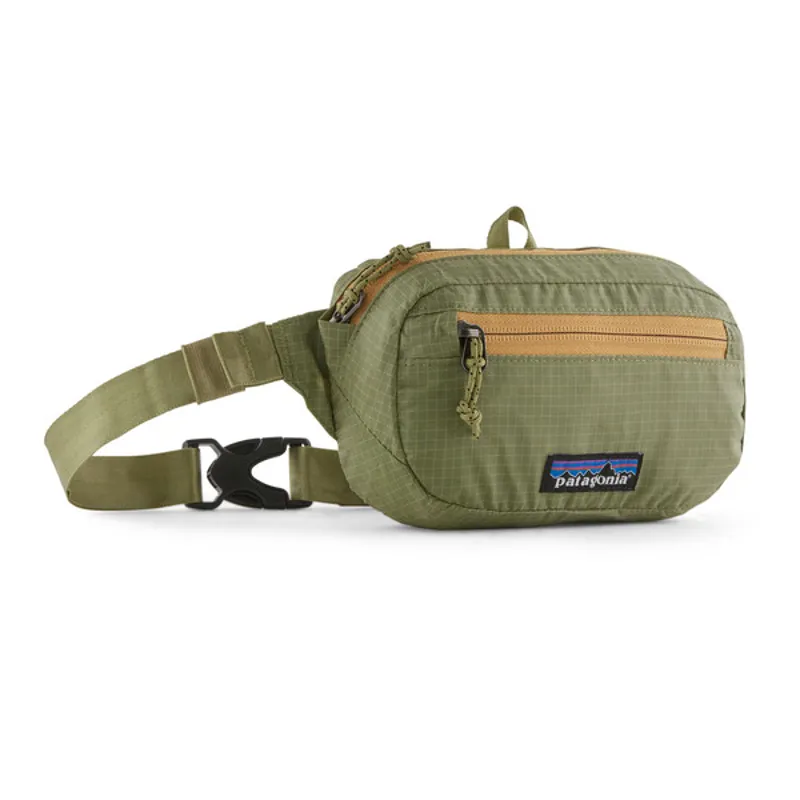Patagonia Ultralight Black Hole 1l Mini Hip Pack in Buckhorn Green