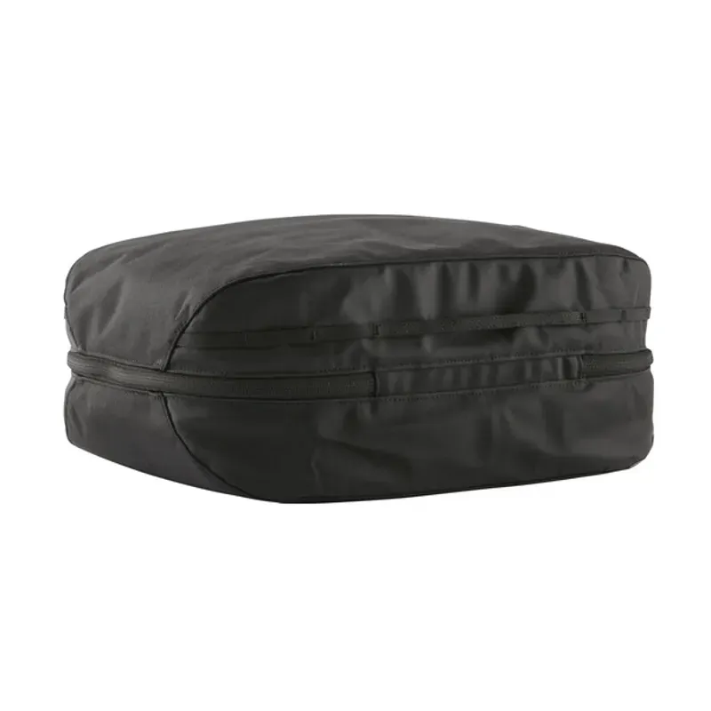 Patagonia Black Hole 14l Cube in Black-1
